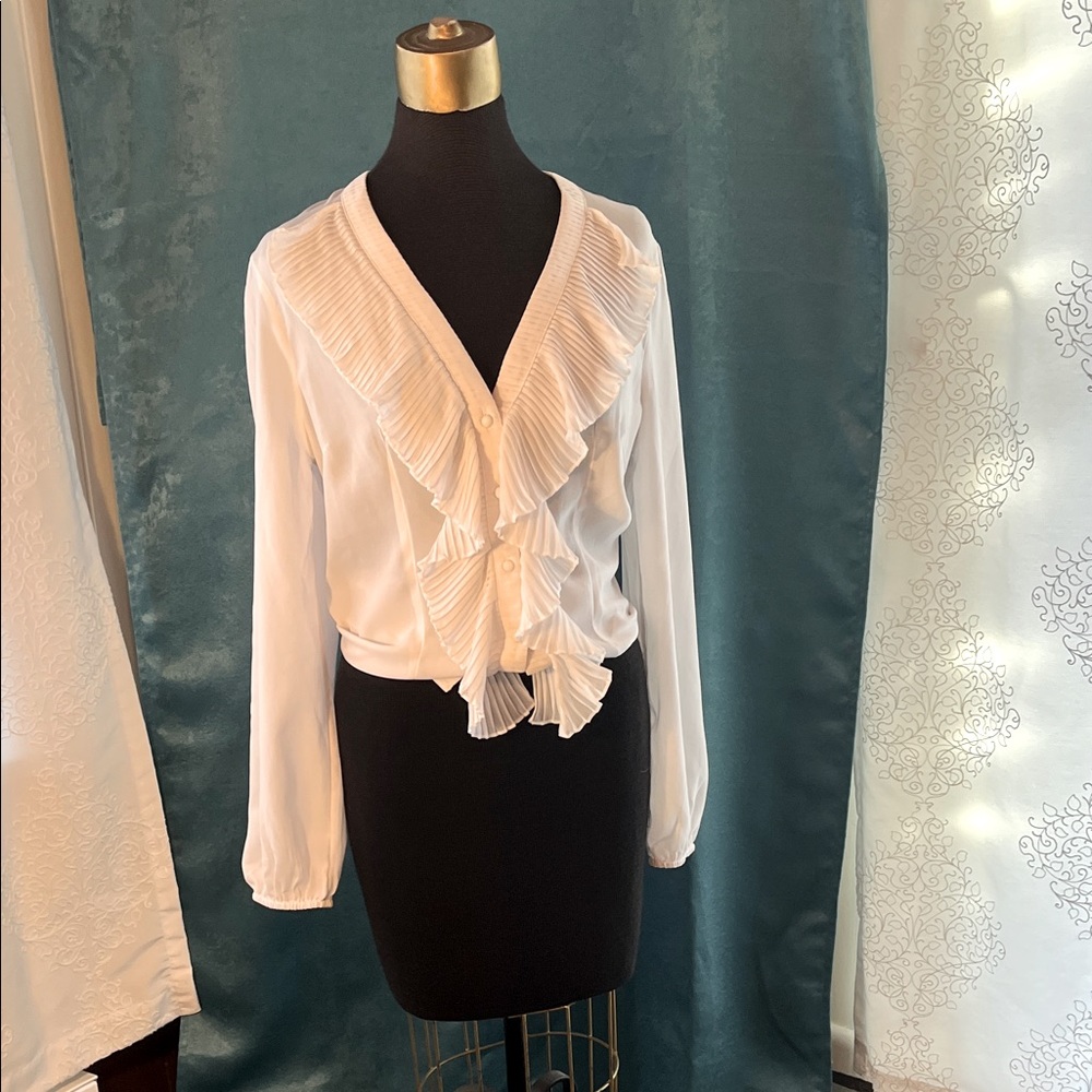 Boston Proper Elegant White Ruffled Women's Top